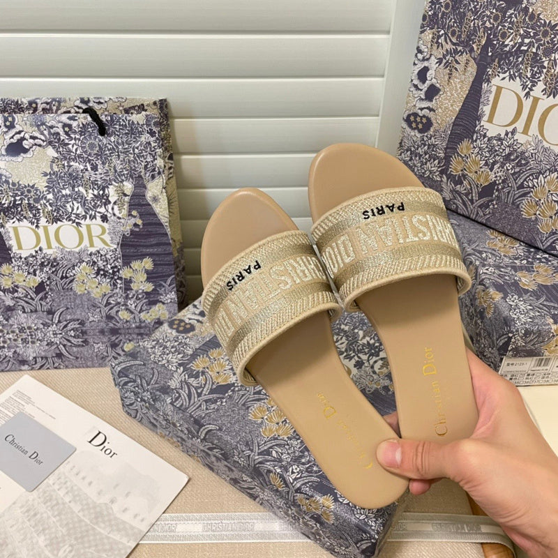 MDS3 Women Slippers product image 18, provided for visual reference and product detail review