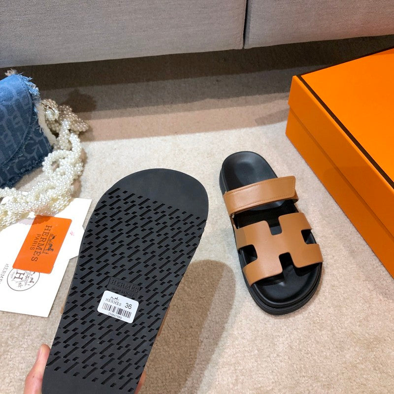 MJHS1 Unisex Leather Slippers product image 15, provided for visual reference and product detail review