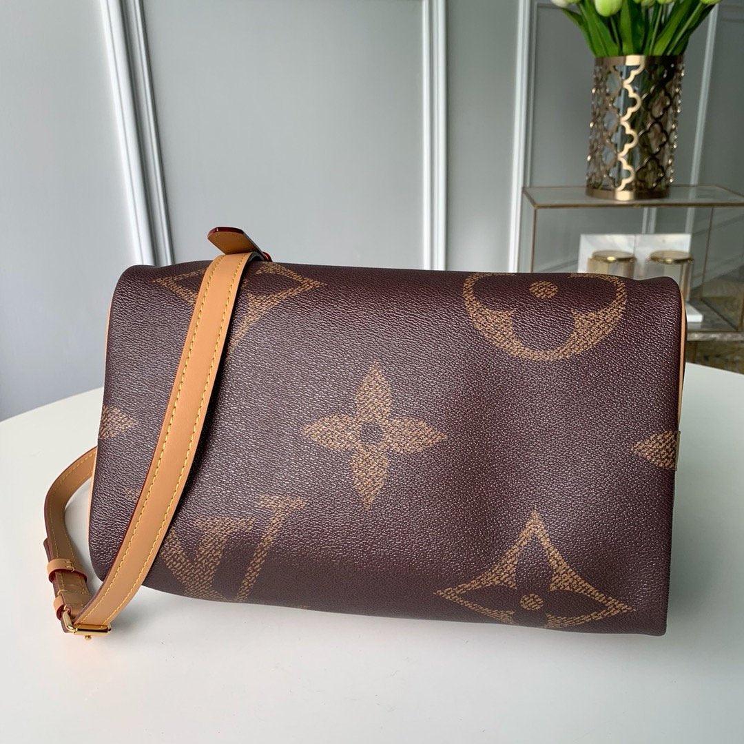Louis Vuitton Giant Monogram Speedy Bag product image 3, provided for visual reference and product detail review