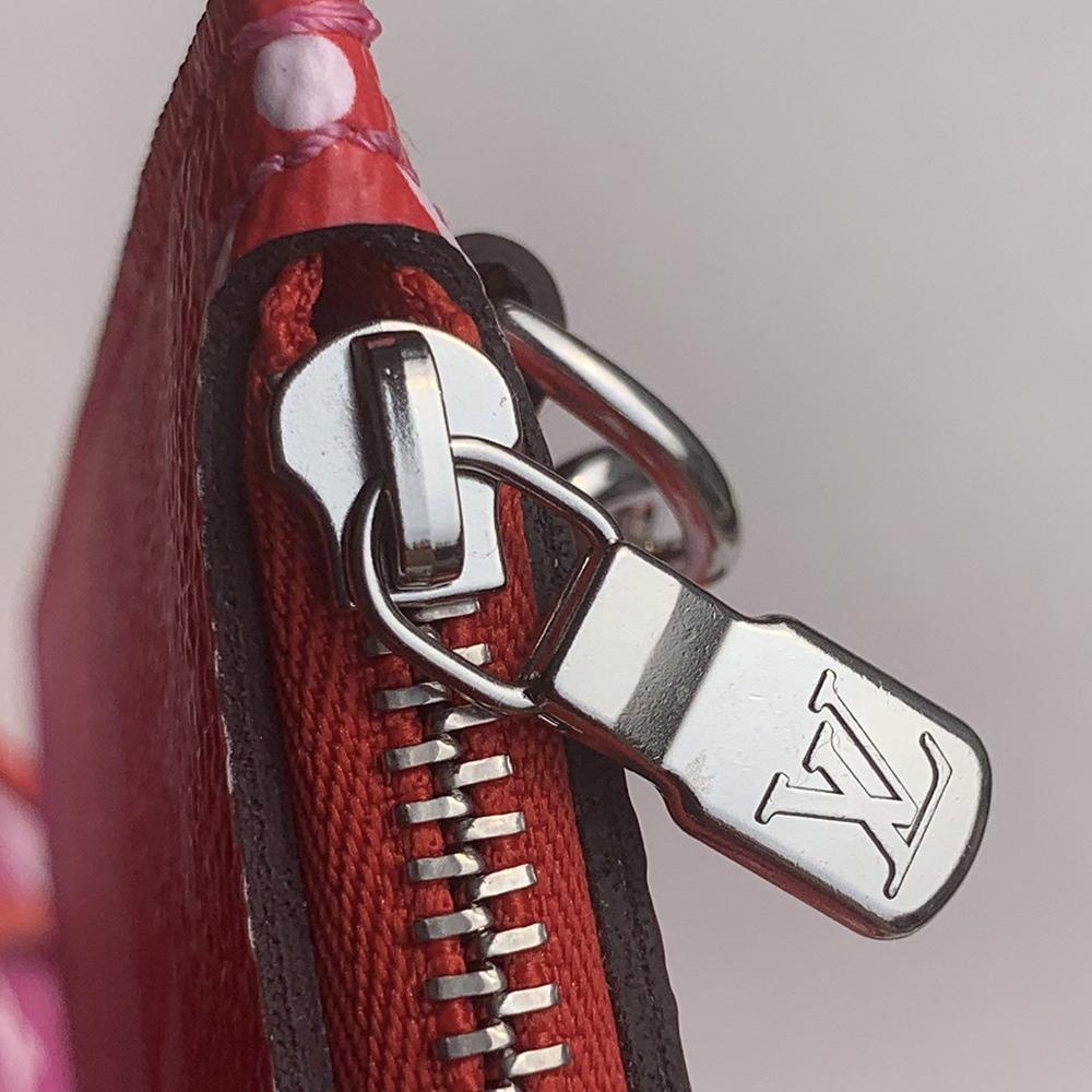 LV Escale Neverfull MM Tote Bag product image 8, provided for visual reference and product detail review