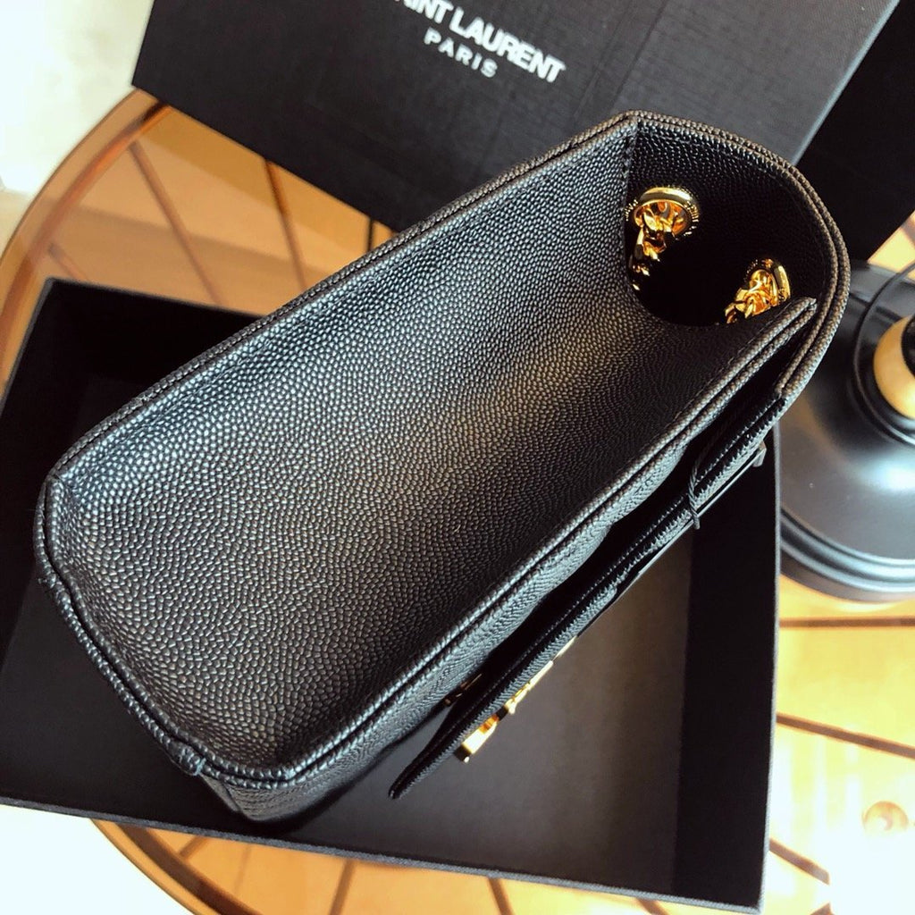 YSL Envelope Small Bag product image 3, provided for visual reference and product detail review