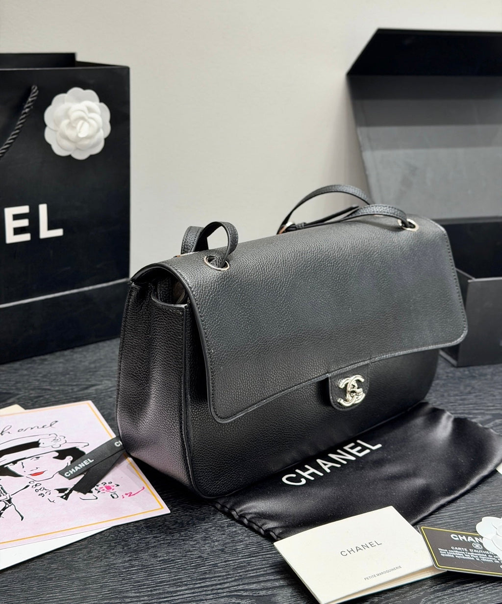 Serenityll 2001123 Chanel Bag product image 5, provided for visual reference and product detail review