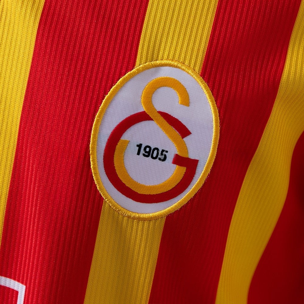 Galatasaray Jersey 1999-00 Home Retro Football Kit product image 5