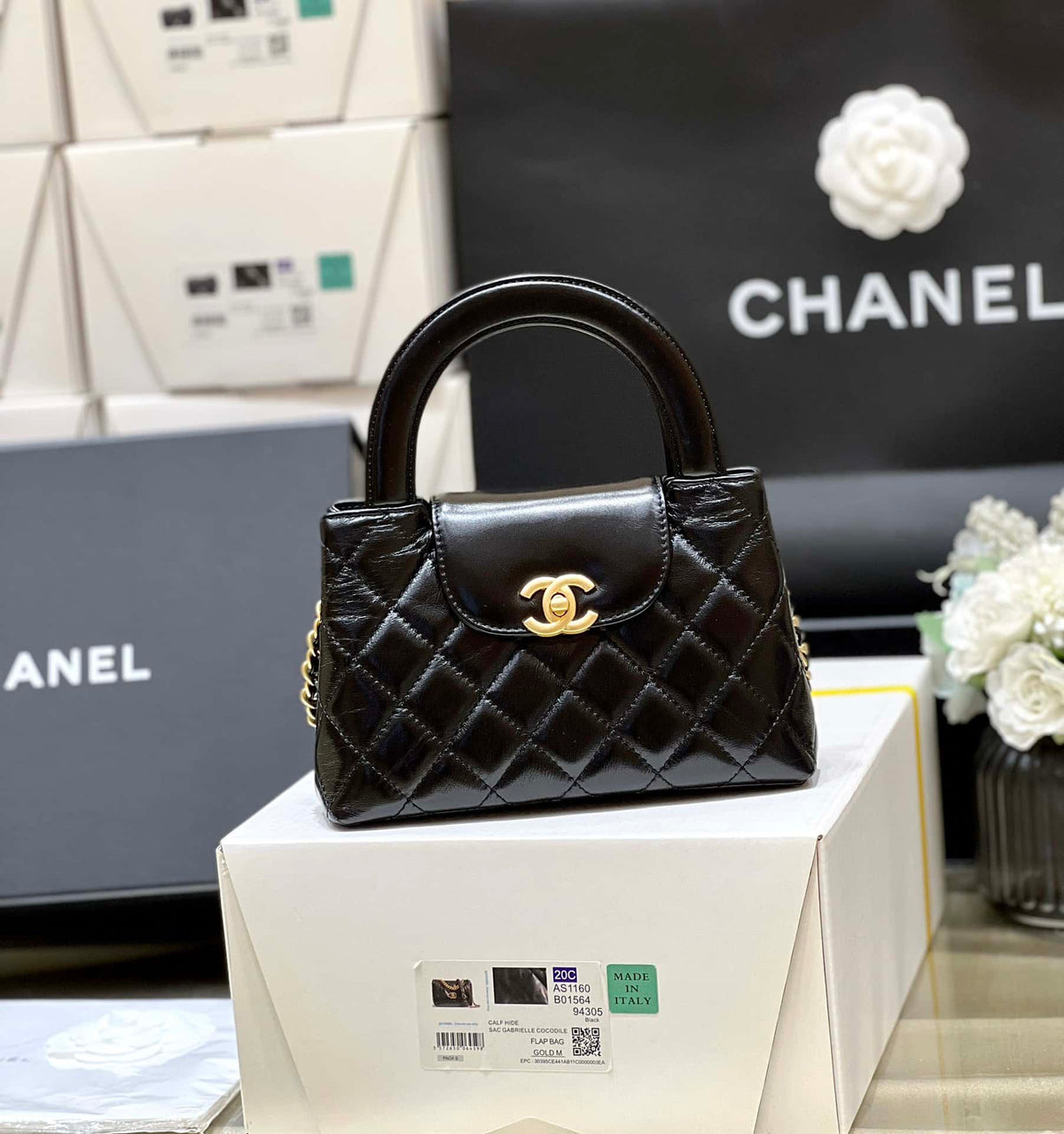 Chanel Kelly Mini Shopping Bag Mini 23K Shiny Aged Calfskin Black product image 4, provided for visual reference and product