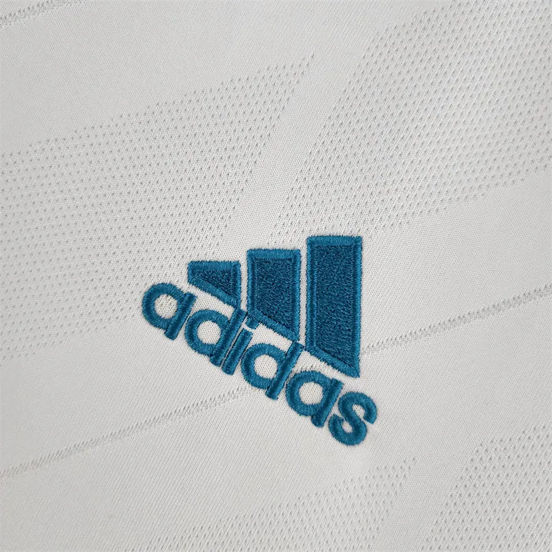 Retro-Real-Madrid-Home-Kit-17/18-Football-Jersey product image 7