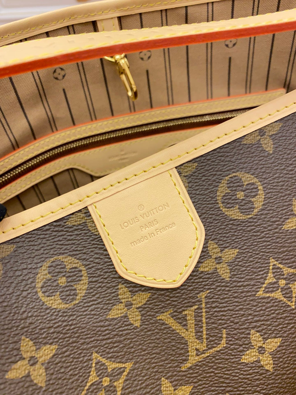 LV Graceful PM Monogram Canvas Tote Shoulder Bag with Leather Trim and Magnetic Closure - Khaki product image 2, provided