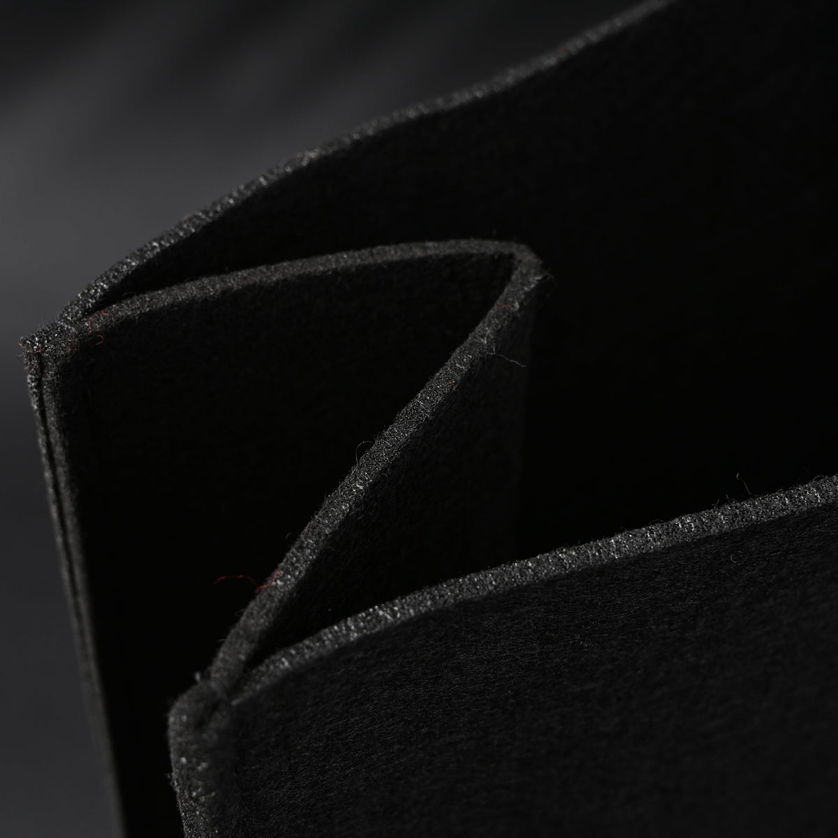 Maison Margiela MM6 Tote Bag – Limited Edition Black Canvas Shopper product image 4, provided for visual reference and