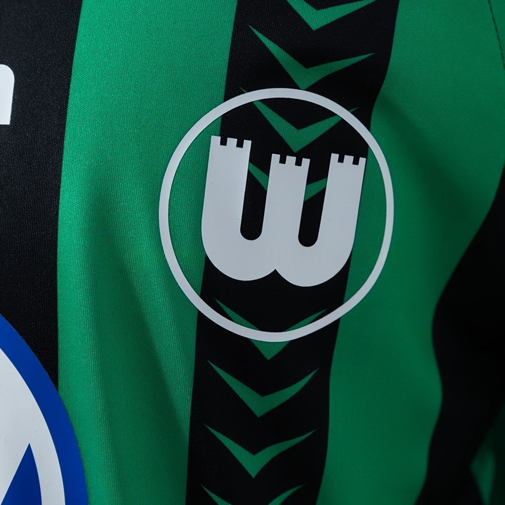 Wolfsburg Away Jersey 1995-1996 Retro Long Sleeves Football product image 4