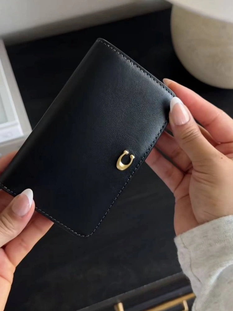 Coach Essential Slim Card Case product image 6, provided for visual reference and product detail review