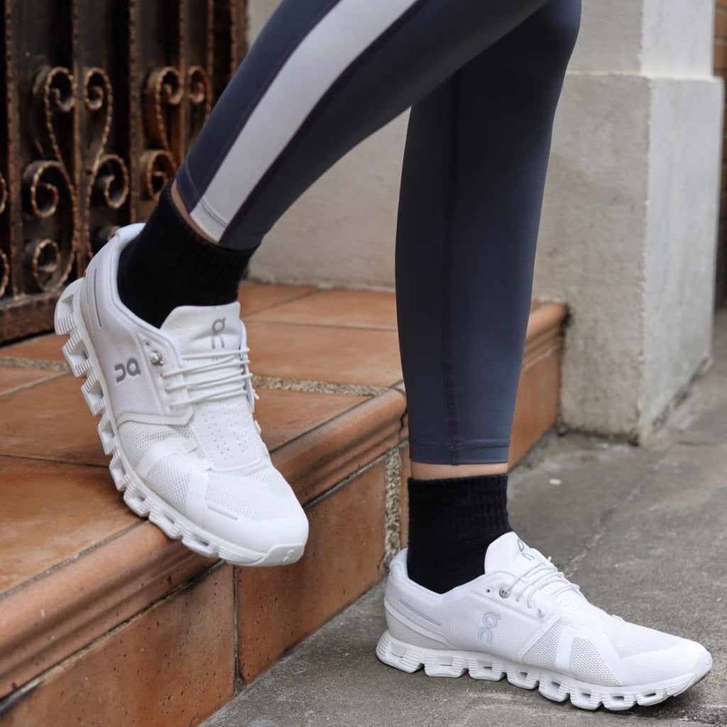 On Cloud 5 Lifestyle Sneakers product image 2, provided for visual reference and product detail review