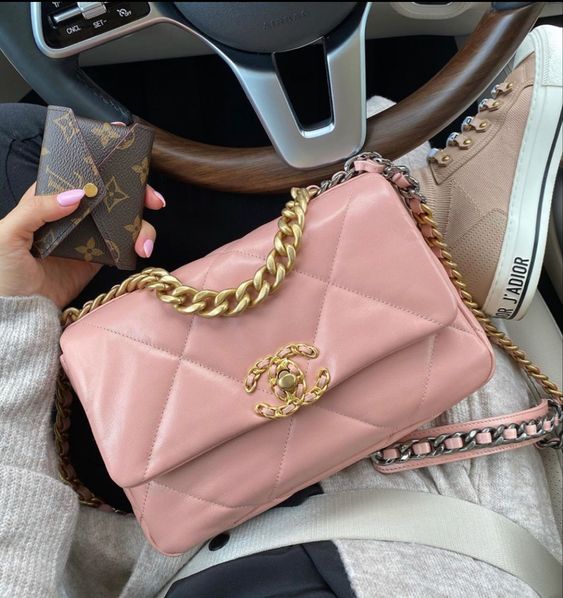 Chanel 19 Large Flap Bag - Pink product image 2, provided for visual reference and product detail review
