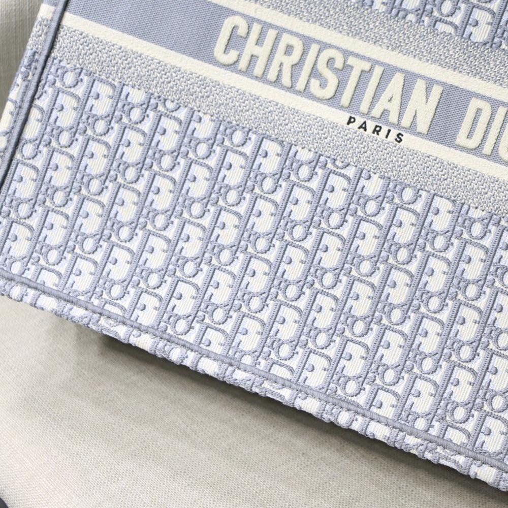 Dior Book Tote product image 7, provided for visual reference and product detail review