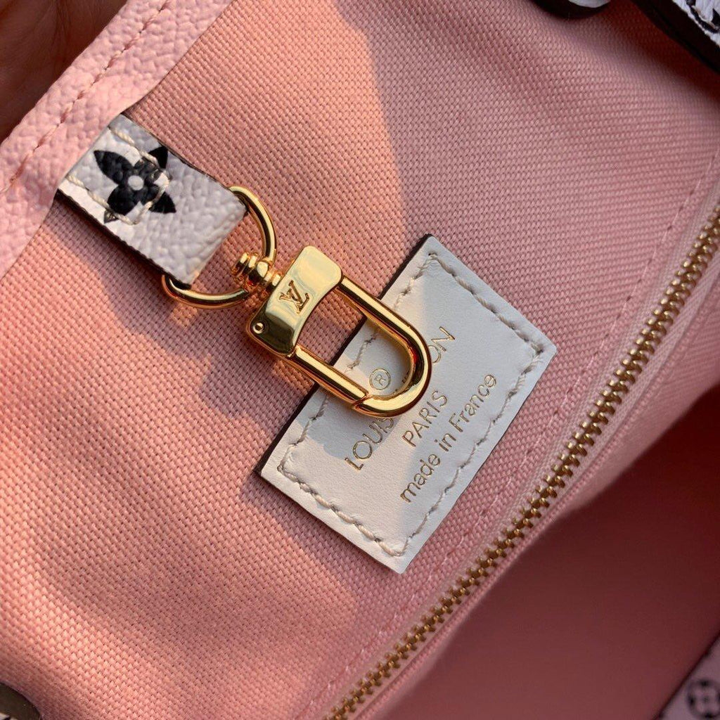Louis Vuitton On the Go GM Tote Bag product image 8, provided for visual reference and product detail review