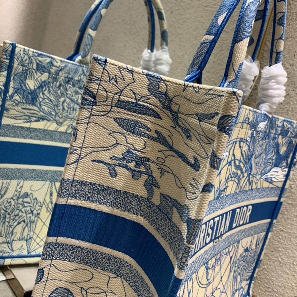 Dior Book Tote product image 6, provided for visual reference and product detail review