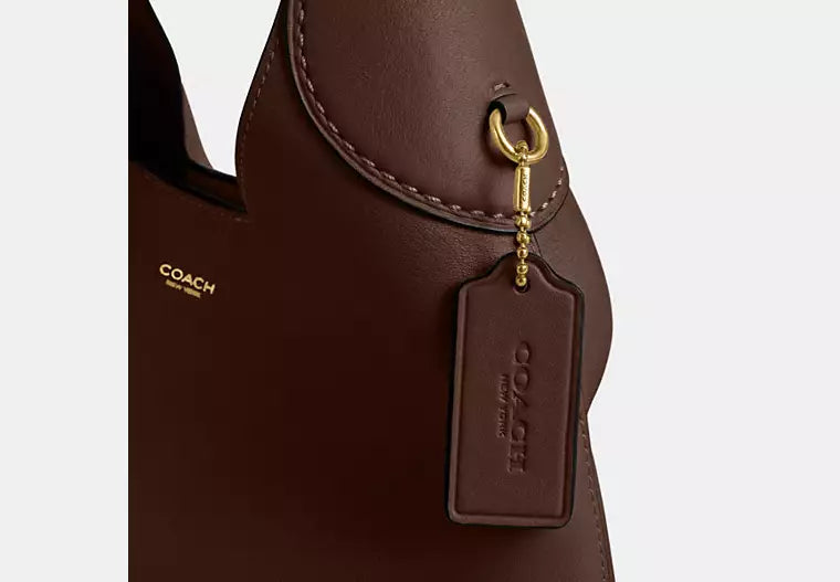 Brooklyn Maple Shoulder Bag product image 4, provided for visual reference and product detail review