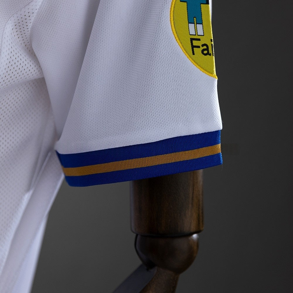 Italy Jersey 1996 Away Retro Football Kit product image 3