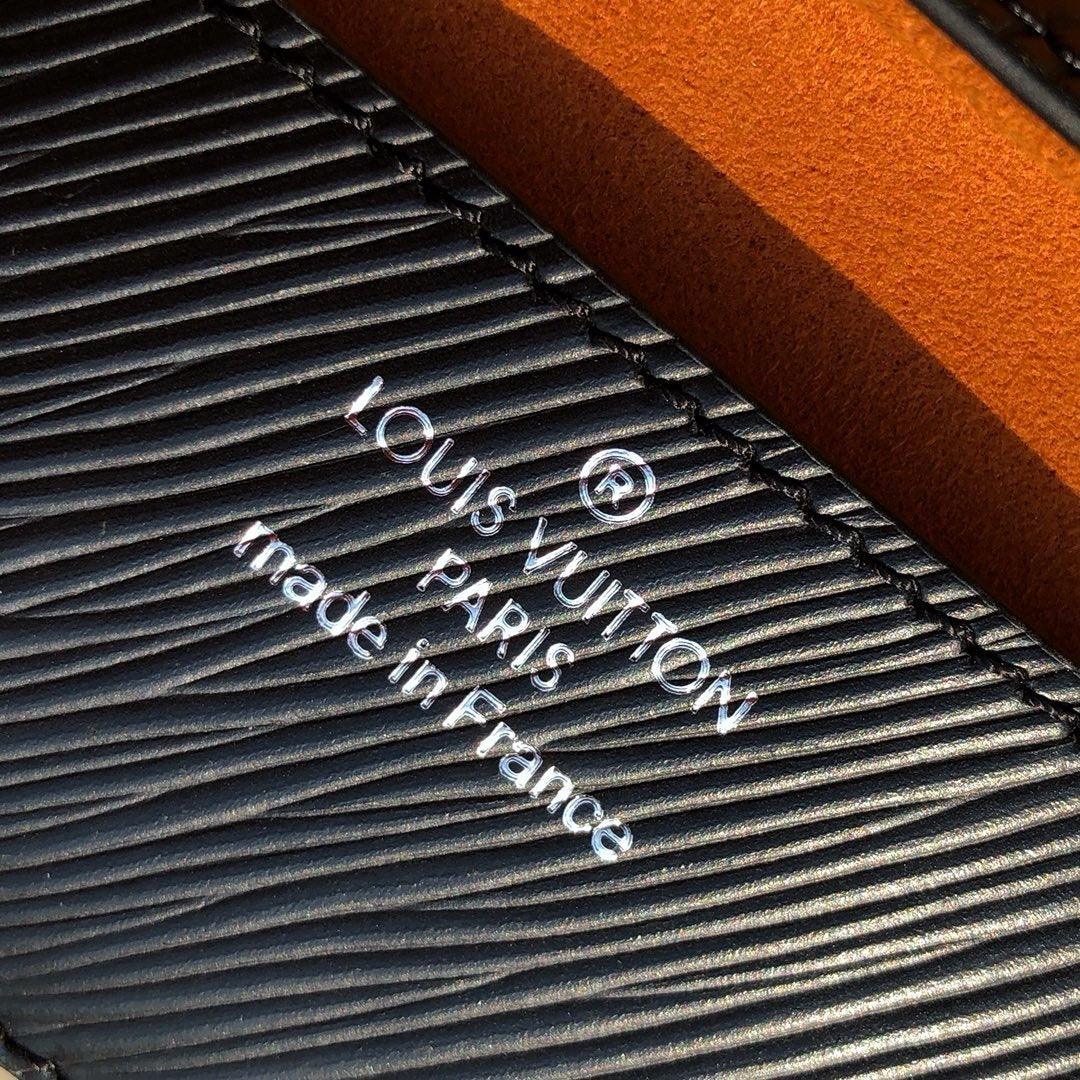 Louis Vuitton Twist MM Shoulder Bag product image 8, provided for visual reference and product detail review