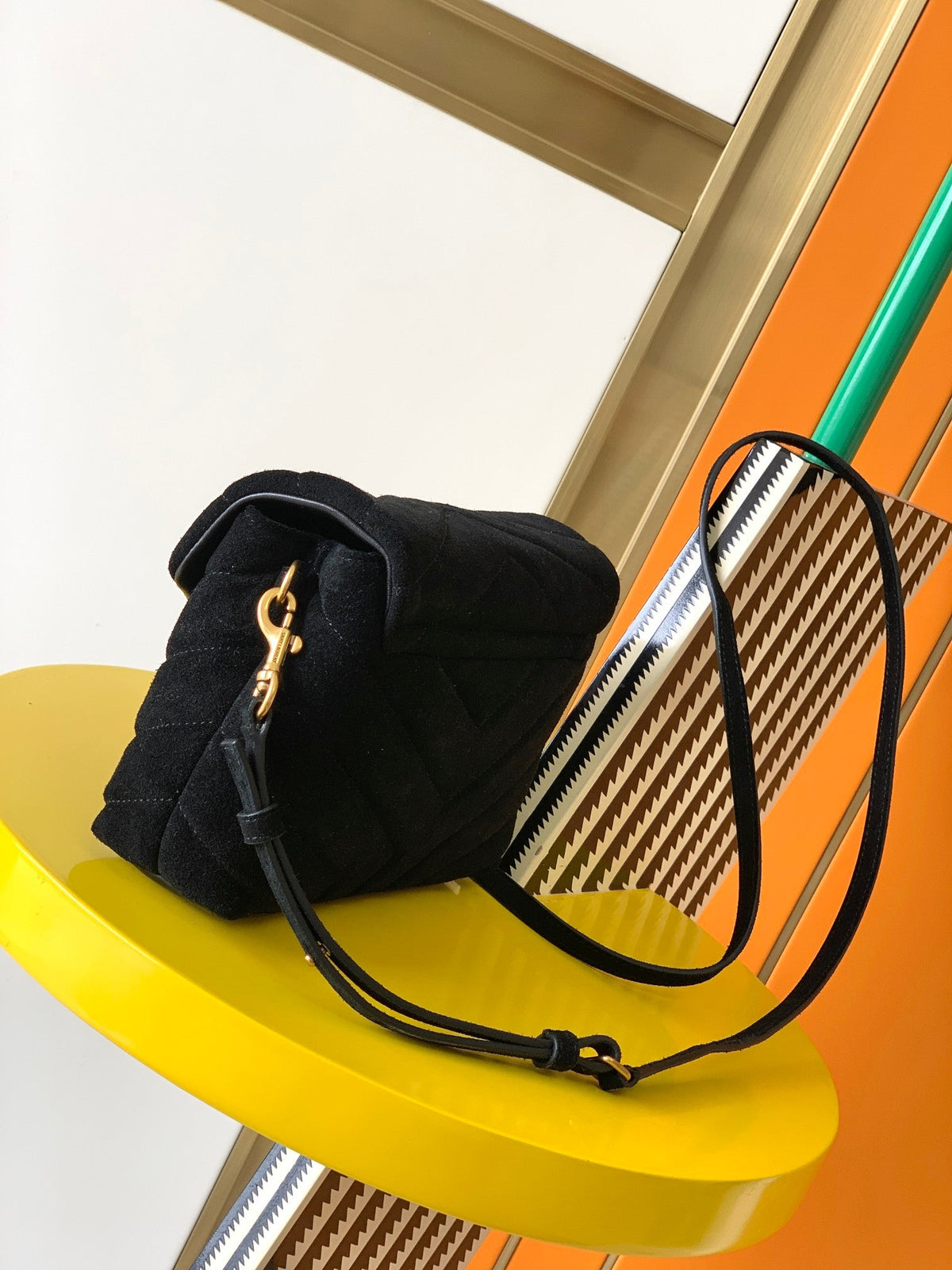 YSL Loulou 20 Black Velvet Shoulder Bag product image 4, provided for visual reference and product detail review