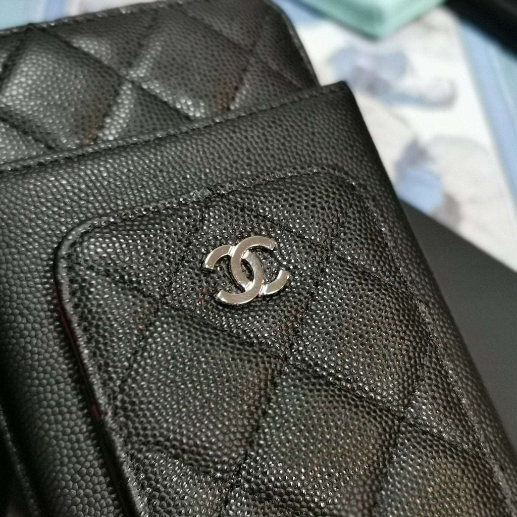 Chanel Quilted CC Phone Holder Wallet - Metallic Ivory product image 8, provided for visual reference and product detail