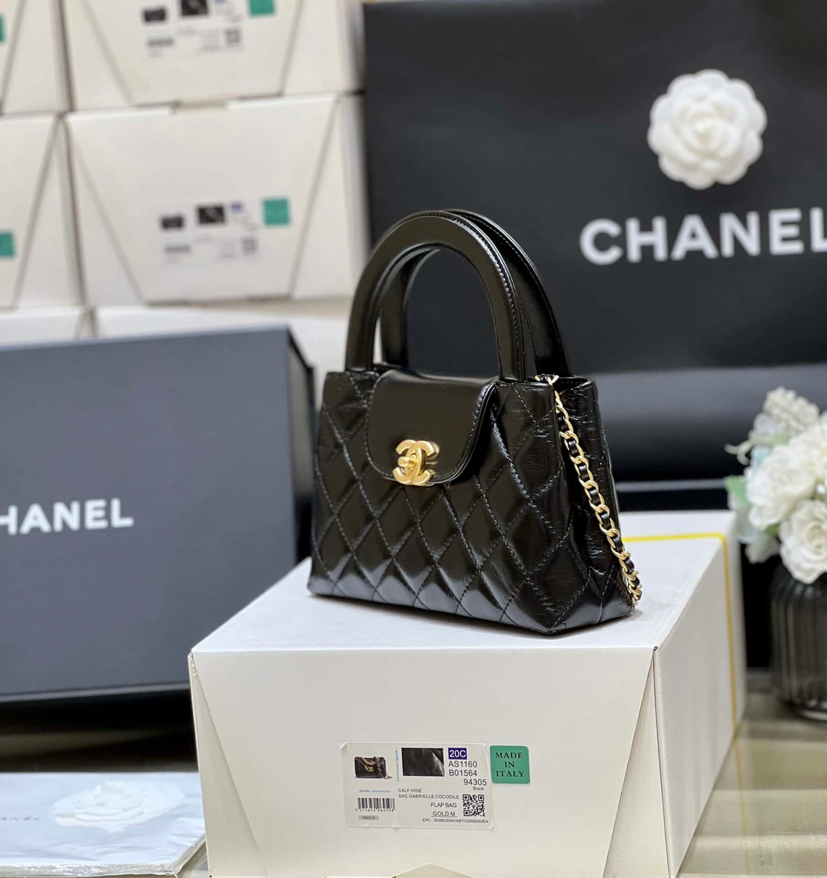 Chanel Kelly Mini Shopping Bag Mini 23K Shiny Aged Calfskin Black product image 5, provided for visual reference and product