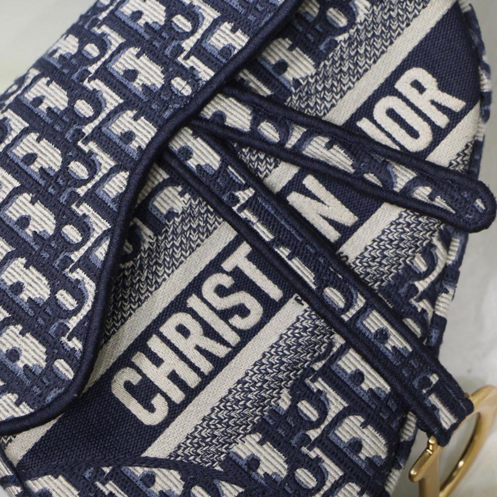 Dior Saddle Bag product image 9, provided for visual reference and product detail review