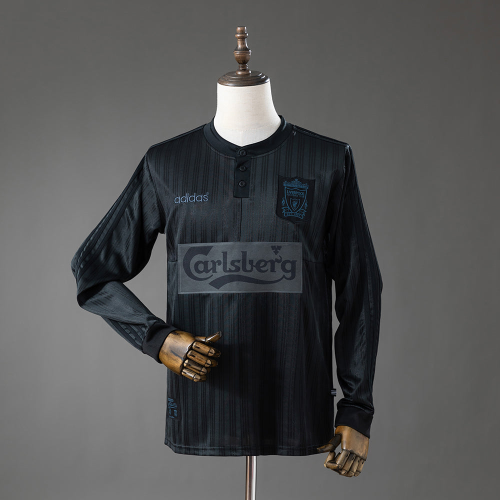 Retro Liverpool Black Jersey 1995-96 Long Sleeves Football product image 1