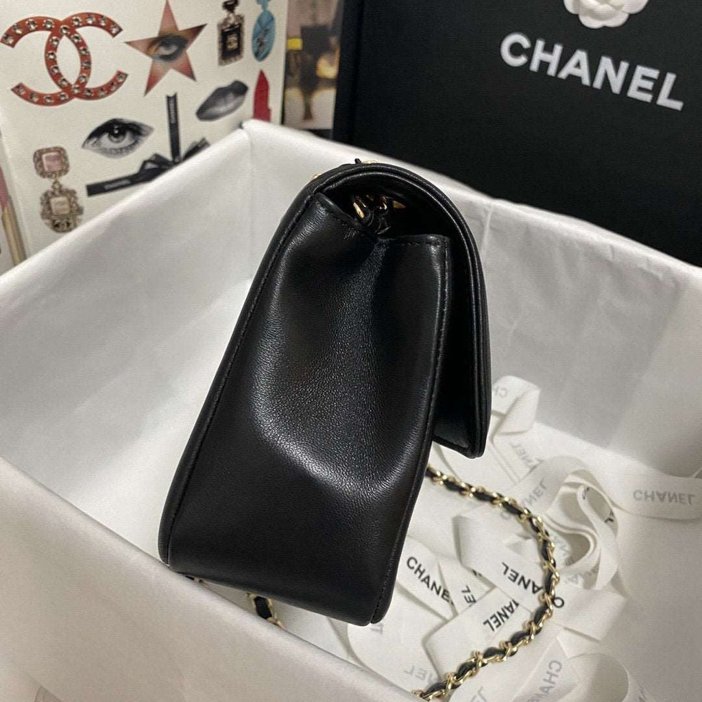 Chanel Flap Bag product image 6, provided for visual reference and product detail review