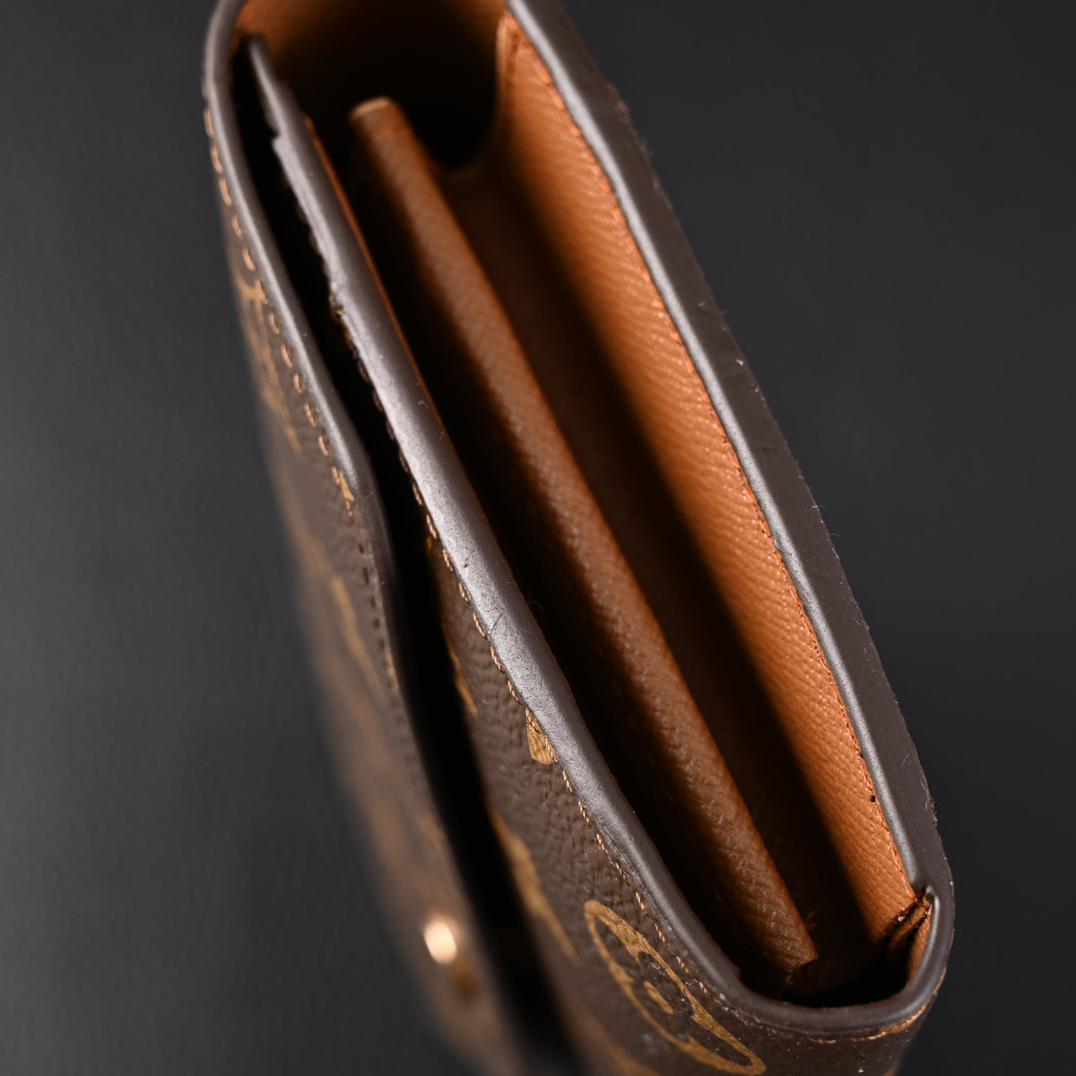 Louis Vuitton Sarah Wallet – Monogram Canvas Long Flap Wallet (M60531) - Classic Monogram Brown product image 3, provided