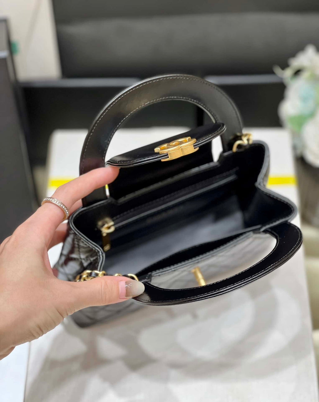 Chanel Kelly Mini Shopping Bag Mini 23K Shiny Aged Calfskin Black product image 7, provided for visual reference and product