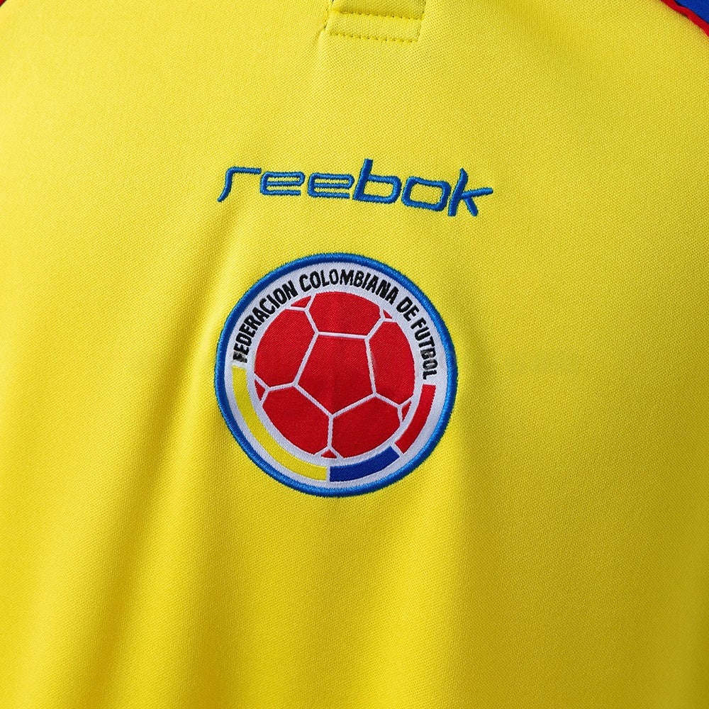 Colombia Jersey 2001-02 Home Retro Football Kit product image 4