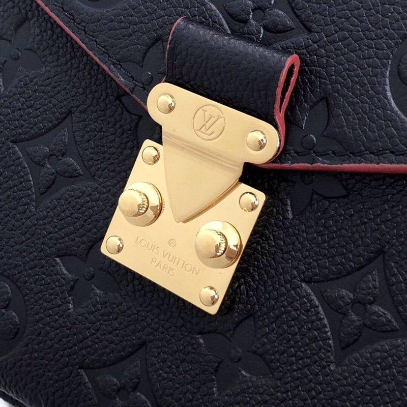 Louis Vuitton Pochette Metis product image 8, provided for visual reference and product detail review