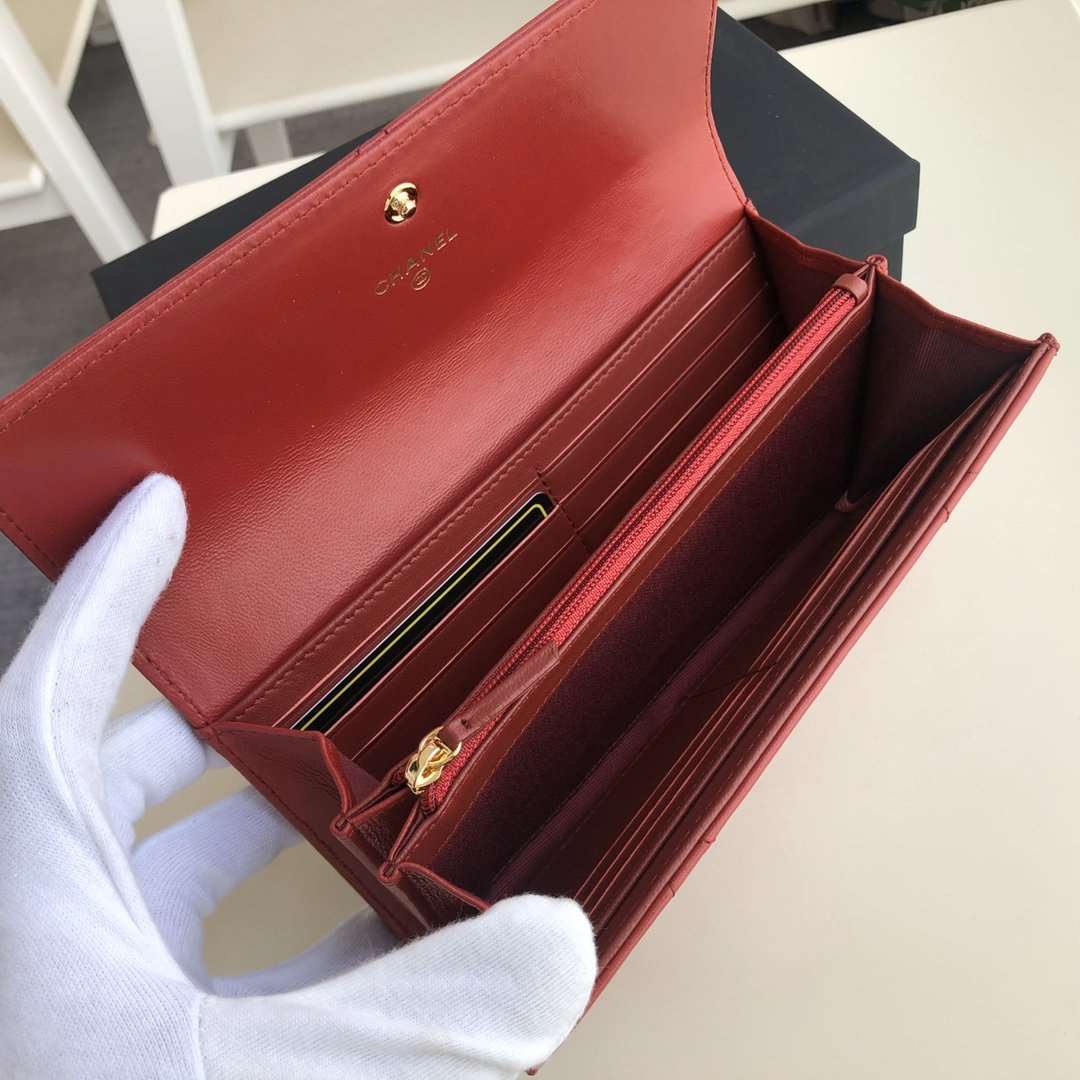 Chanel 19 Quilted Flap Wallet - Red product image 5, provided for visual reference and product detail review