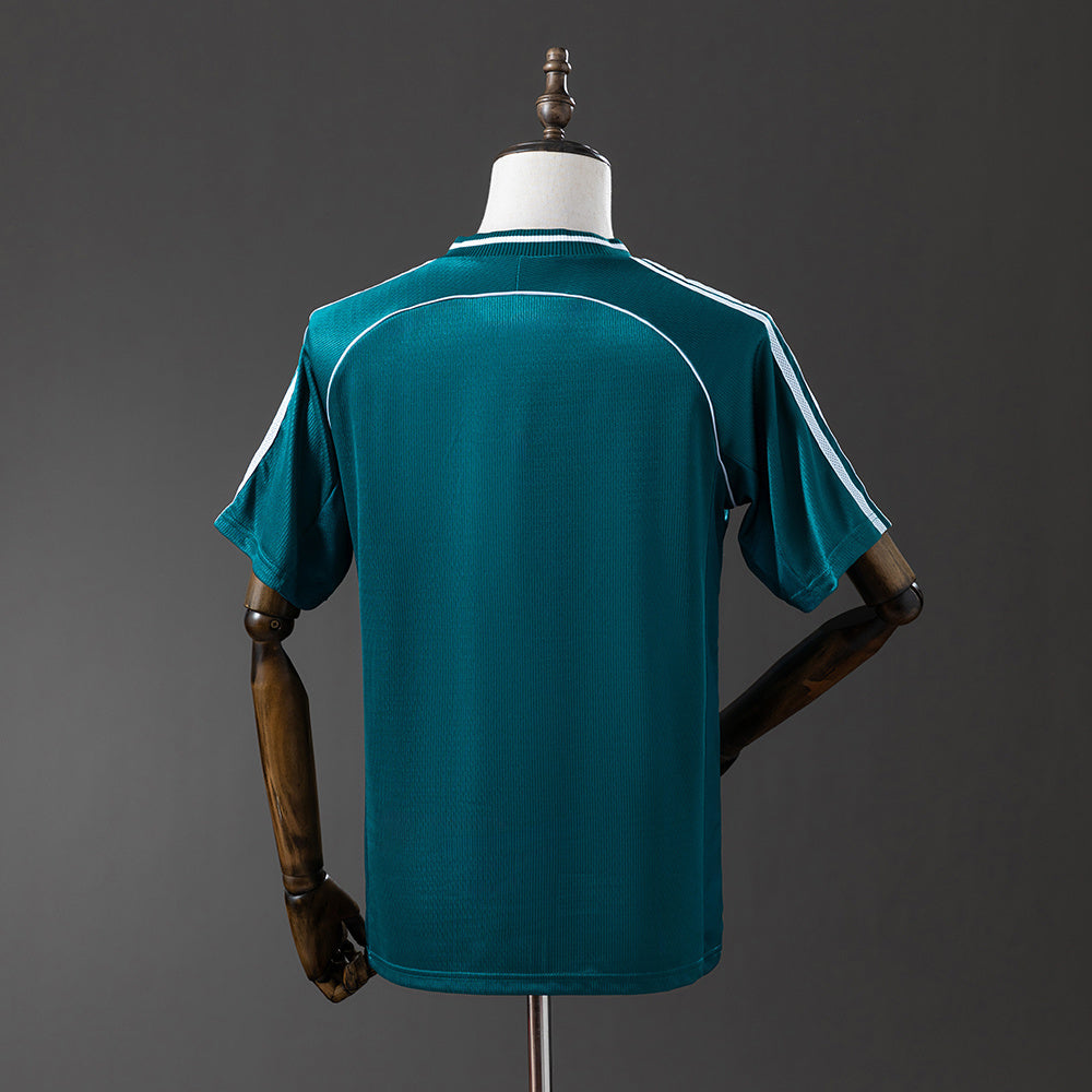 Germany Jersey 1998 Away Retro Football Kit product image 2