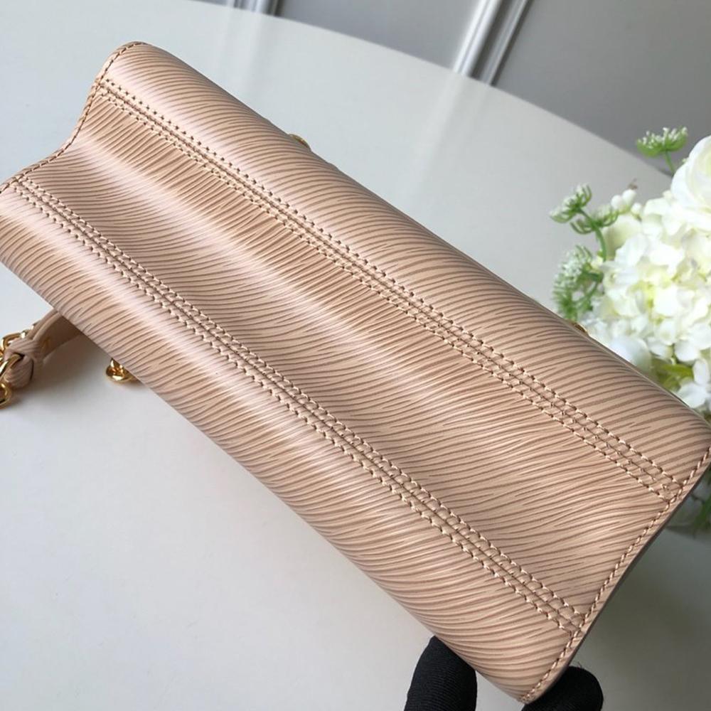 Louis Vuitton Twist MM Shoulder Bag product image 3, provided for visual reference and product detail review