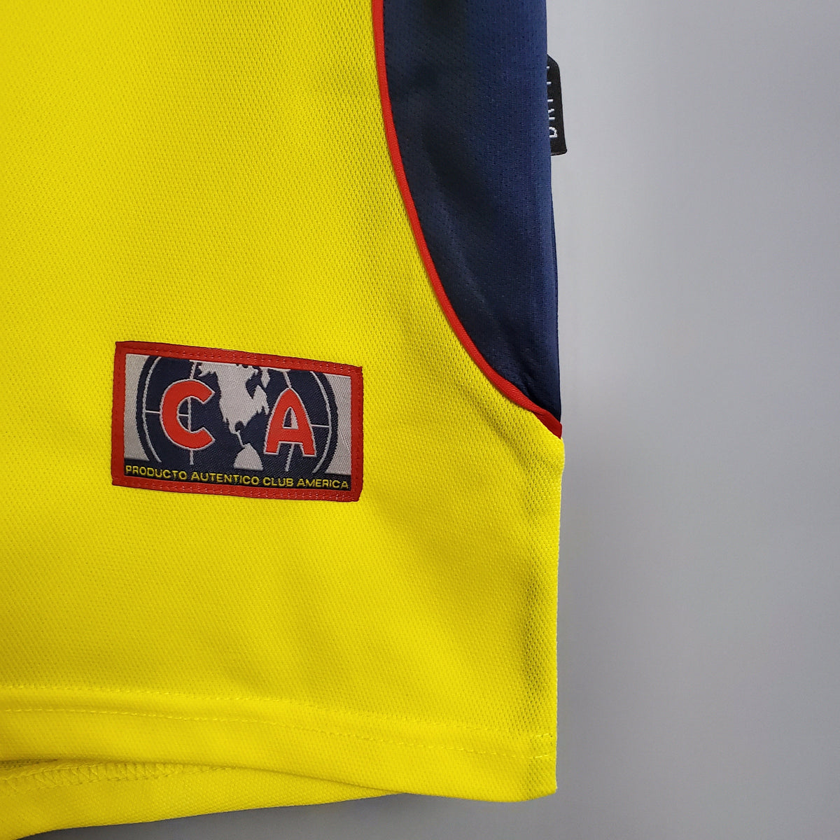 Retro Club America Jersey 2001-02 Home Yellow Football Kit product image 3