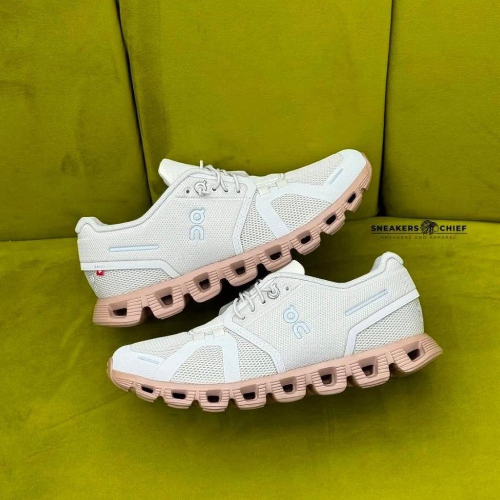 On Cloud 5 Rosebrown Lifestyle Sneakers product image 2, provided for visual reference and product detail review