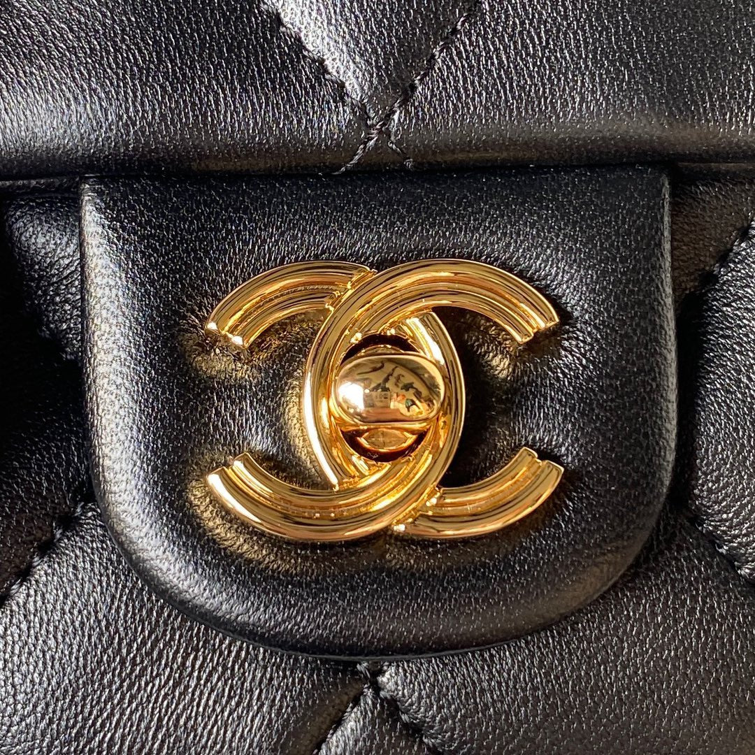 Chanel Flap Bag Gold Top Handle Black product image 5, provided for visual reference and product detail review