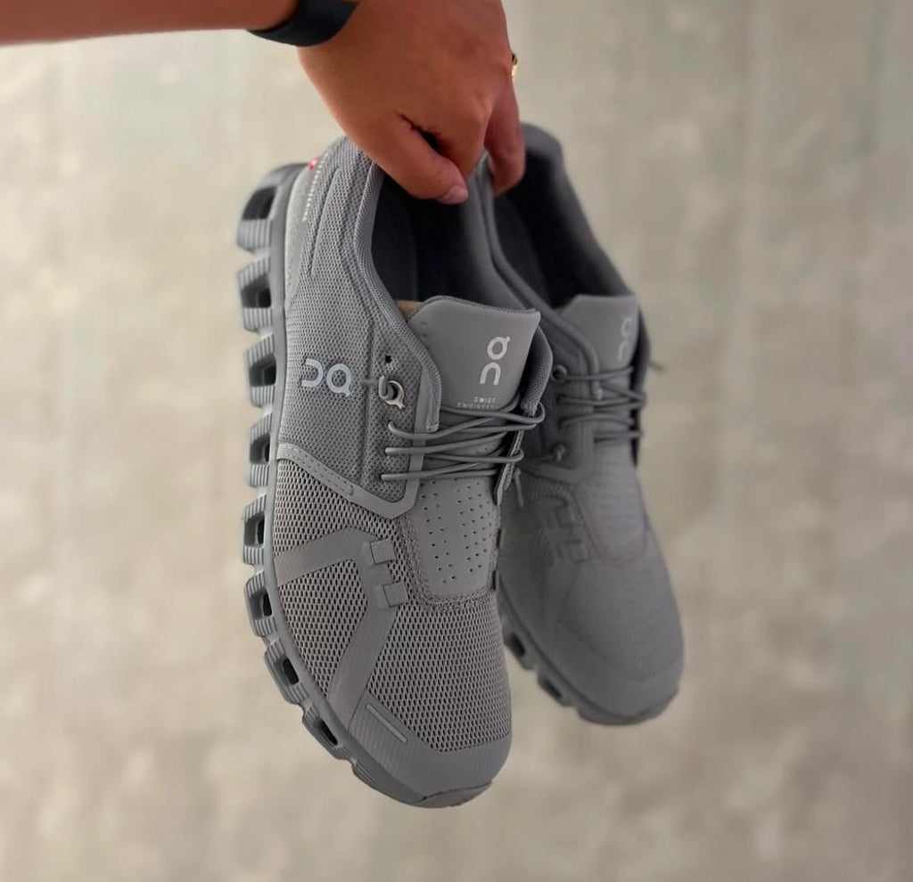 On Cloud 5 Fog Alloy Lifestyle Sneakers product image 3, provided for visual reference and product detail review