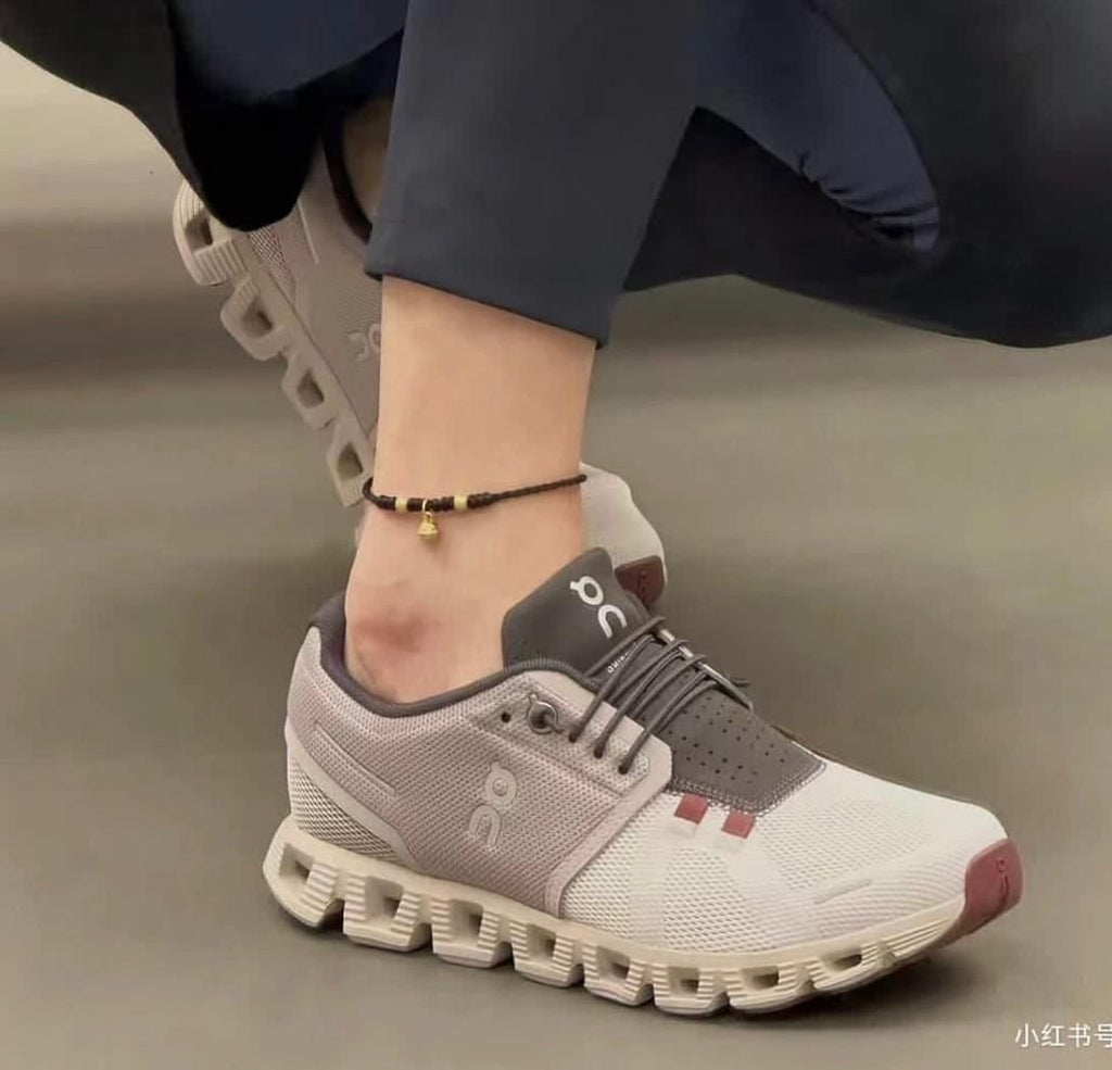 On Cloud 5 Pearl Frost Lifestyle Sneakers product image 2, provided for visual reference and product detail review