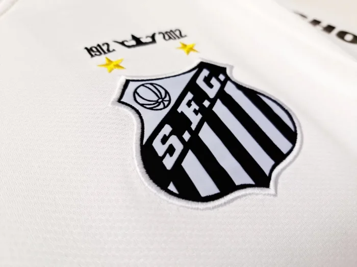 Retro Santos Home Kit 12/13 Football Jersey product image 9