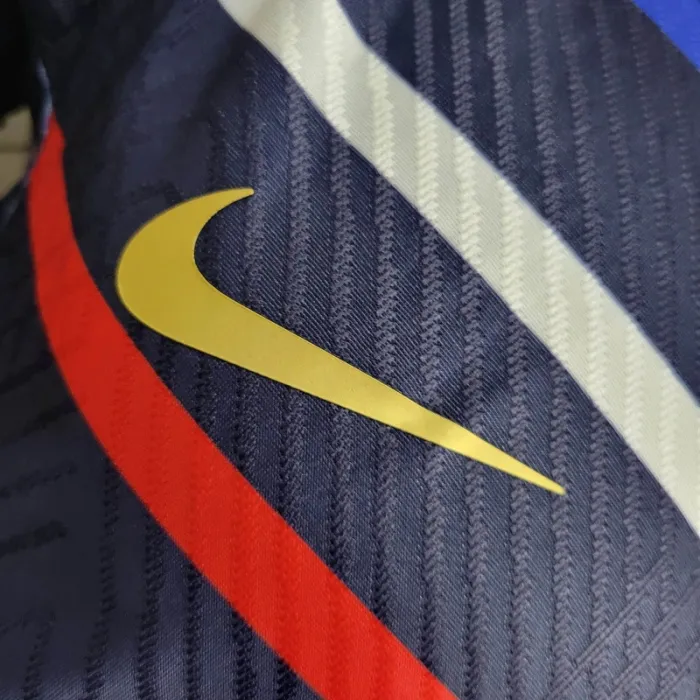 Player France Training Kit 24/25 Euro Cup 2024 Football product image 3