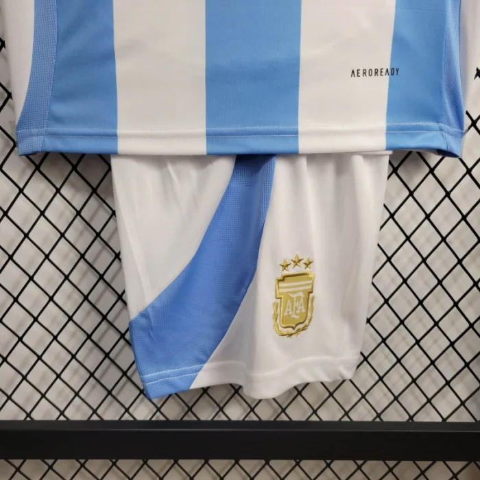 Kids Argentina Home Kit 24/25 Copa America 2024 Football product image 3