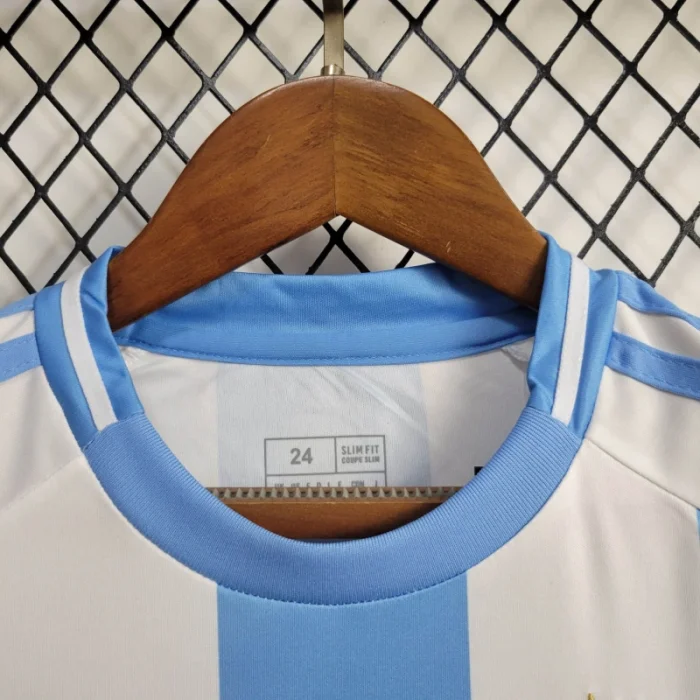 Kids Argentina Home Kit 24/25 Copa America 2024 Football product image 5