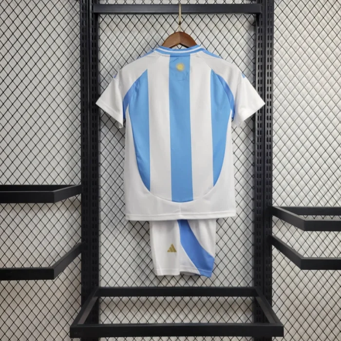 Kids Argentina Home Kit 24/25 Copa America 2024 Football product image 10
