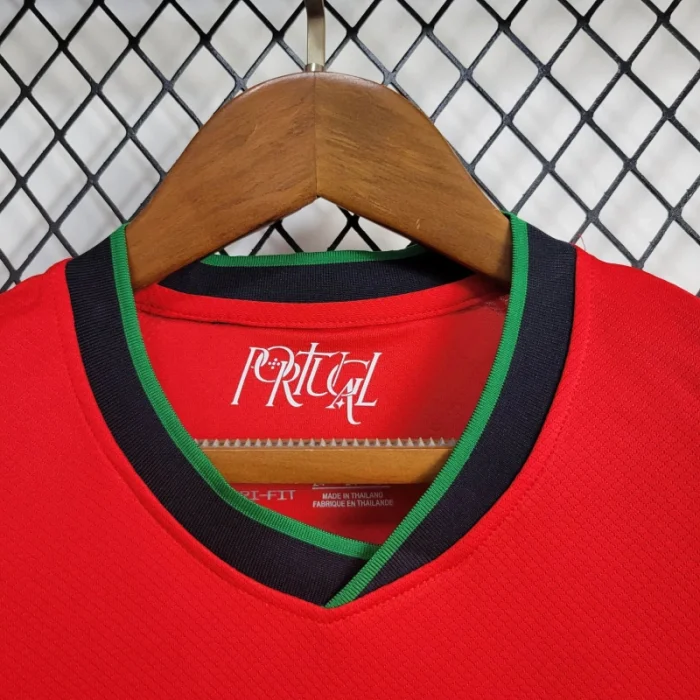 Portugal Home Kit 24/25 Euro Cup 2024 Kids Football Jersey product image 4