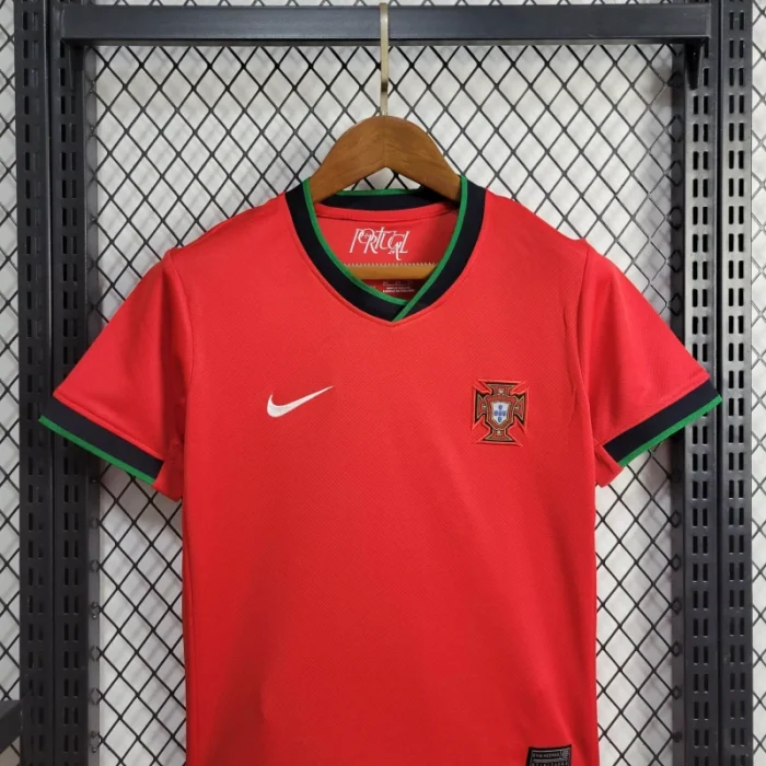 Portugal Home Kit 24/25 Euro Cup 2024 Kids Football Jersey product image 7