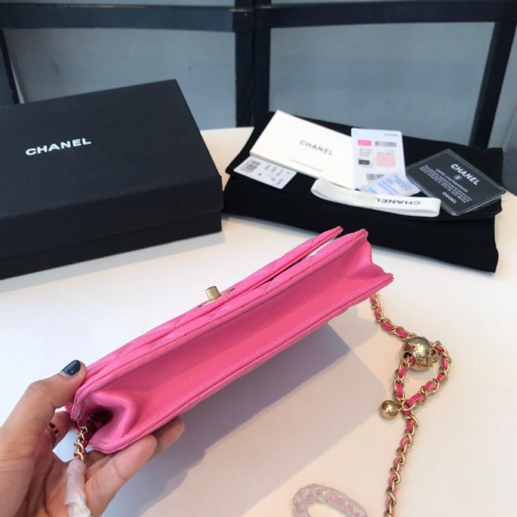 Chanel Wallet On Chain Pink product image 3, provided for visual reference and product detail review