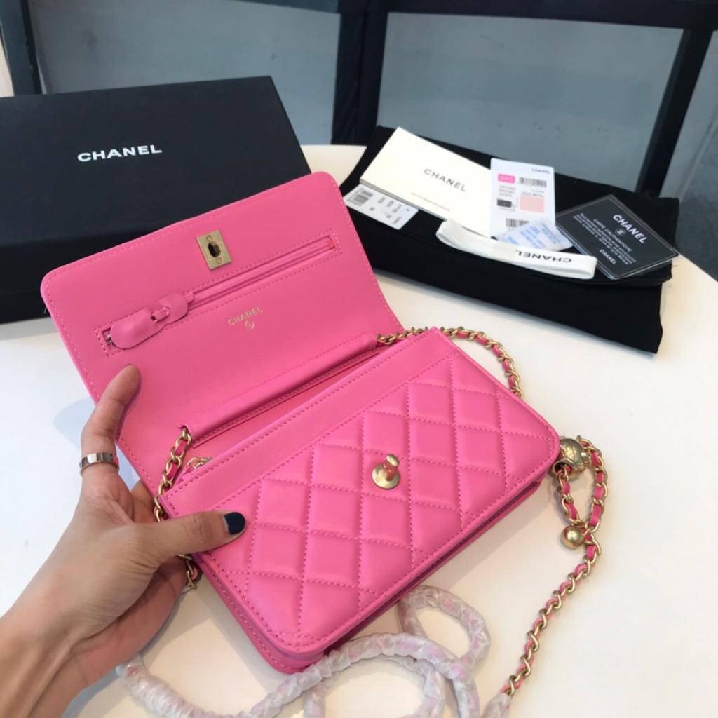 Chanel Wallet On Chain Pink product image 9, provided for visual reference and product detail review