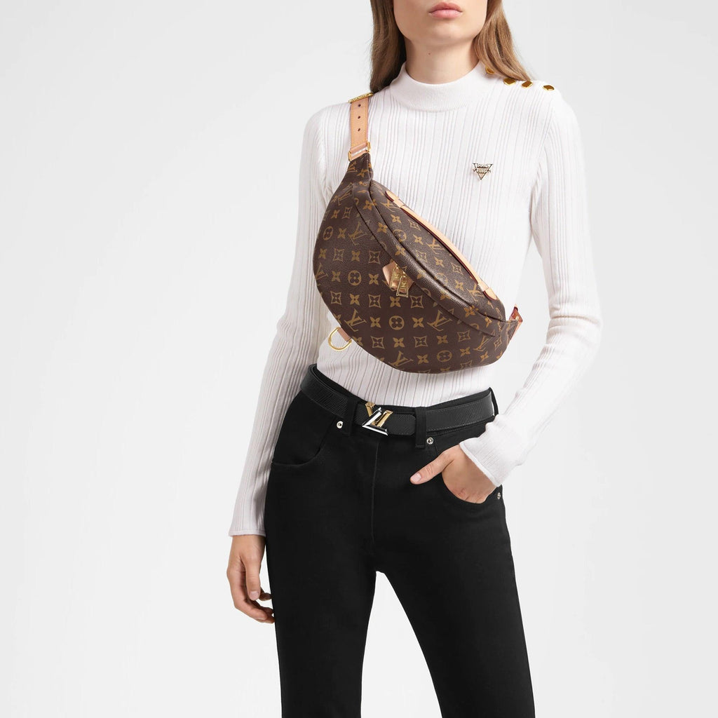 Louis Vuitton Bumbag Monogram Canvas product image 9, provided for visual reference and product detail review