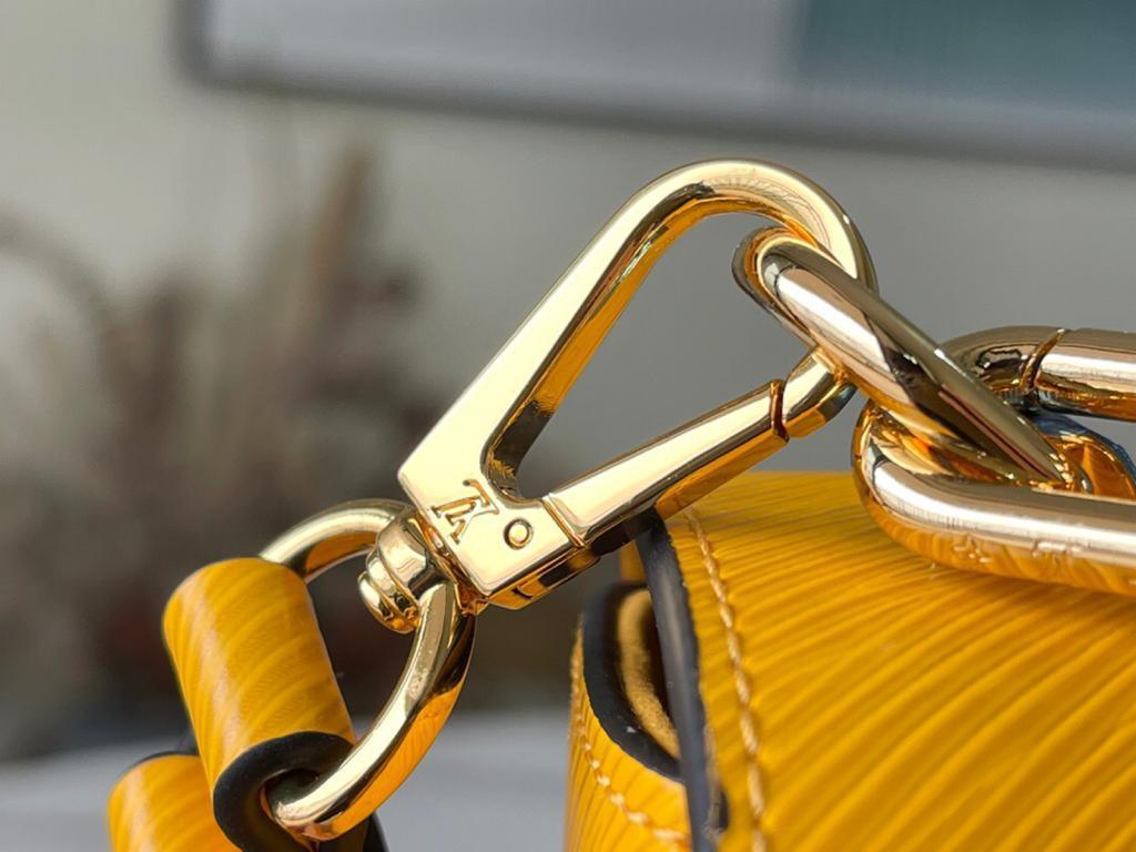 Louis Vuitton Twist MM Shoulder Bag product image 6, provided for visual reference and product detail review